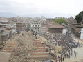Fot. 2. U podnóża Himalajów trwa sekwencja wstrząsów następczych po tragicznym trzęsieniu ziemi o magnitudzie 7.8, które wystąpiło w Nepalu w dniu 25 kwietnia 2015. Fot. Domenico, Flickr.com, dostęp: 14.05.2015